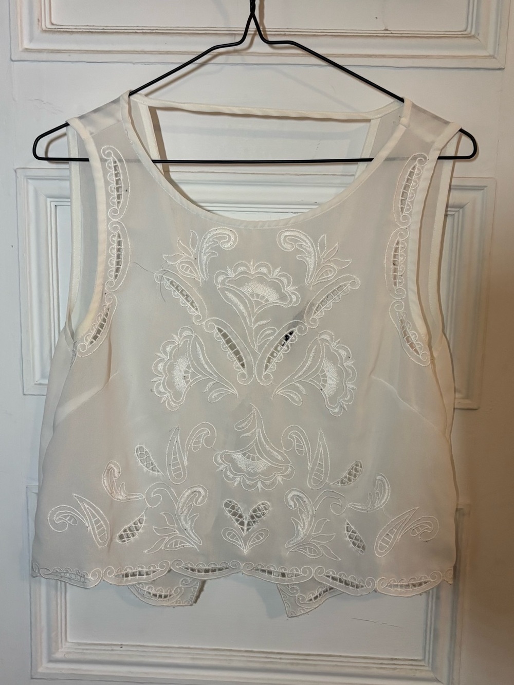 Brandy Melville Cream Sheer Embroidered Sleeveless Camisole